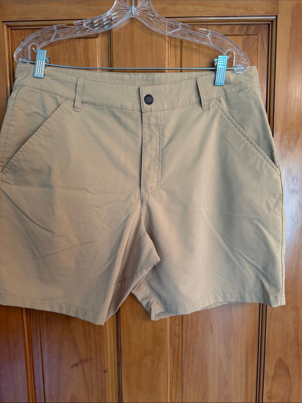 Columbia Tan Lightweight Hybrid Outdoor Shorts